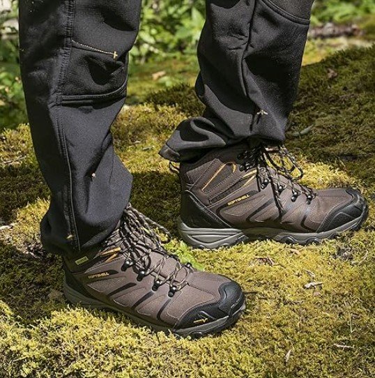 mens hikers
