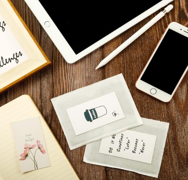 Everyday Fixes That Save Time Around the House 7 storage label pockets