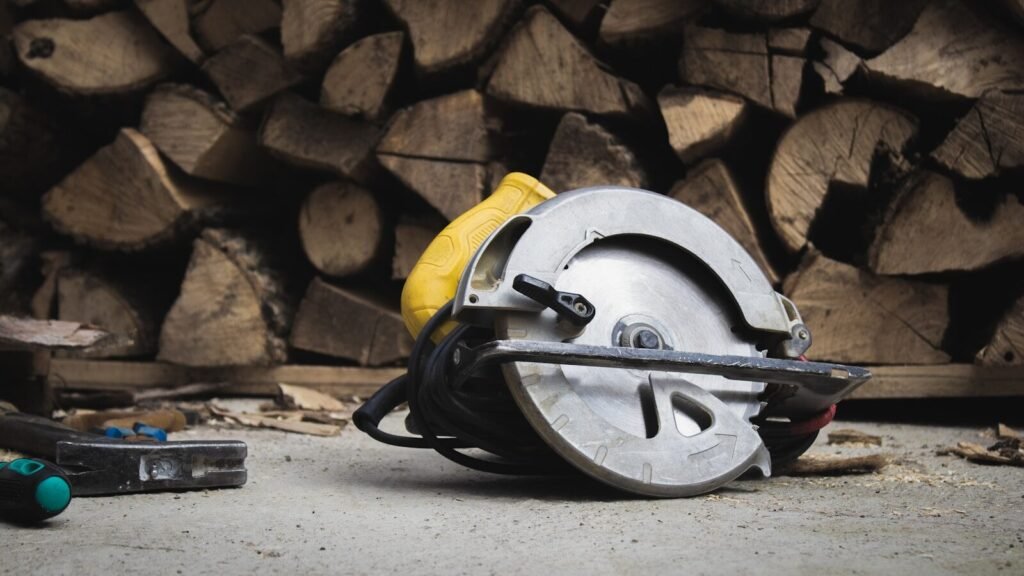 Milwaukee vs. DeWalt; black and yellow helmet on white concrete floor